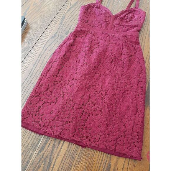 Small Keepsake Burgandy Lace Spaghetti Strap Semi Formal Lined Mini Dress Prom - Picture 4 of 6